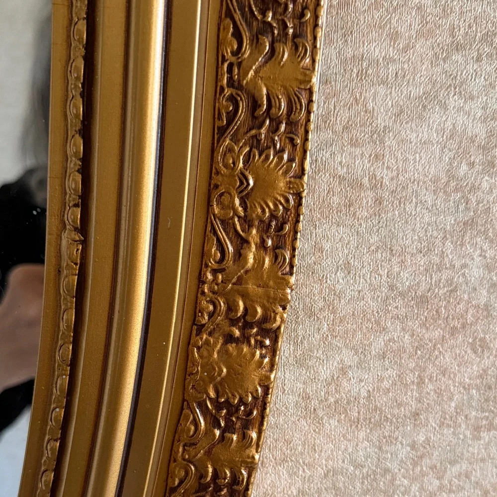 Elegant Gold Oval Wall Mirror